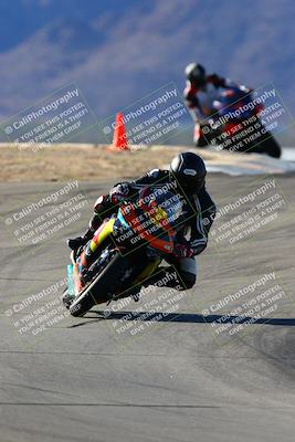 media/Jan-09-2022-SoCal Trackdays (Sun) [[2b1fec8404]]/Turns 9 and 8 (920am)/